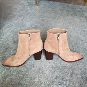 Sam Edelman | Blake Oatmeal Suede Bootie